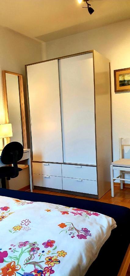 Privat Zimmer In Bad Homburg Bei Kurhaus 바트 홈부르크 포어 데어 회에 외부 사진